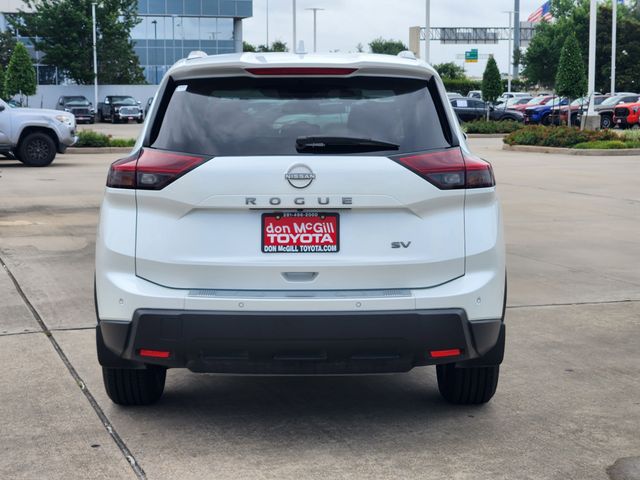 2024 Nissan Rogue SV White at Central Houston Nissan