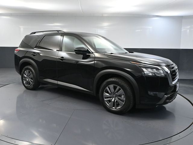 Super Black 2024 Nissan Pathfinder SUV / Crossover Front-Wheel Drive 9-Speed Automatic