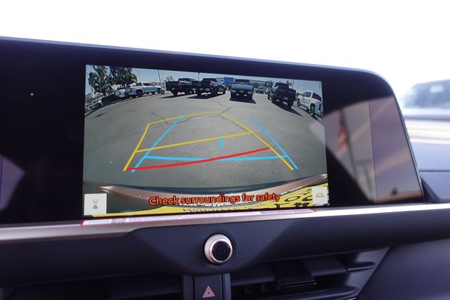 new 2026 Toyota Crown Signia car