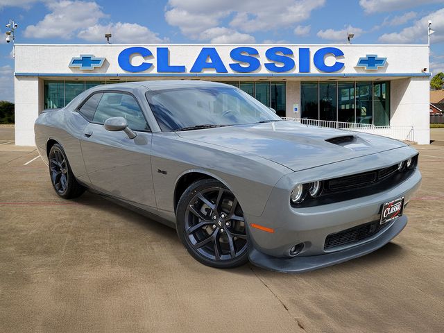 Destroyer Gray Clearcoat 2023 Dodge Challenger R/T RWD Coupe Rear-Wheel Drive 8-Speed Automatic