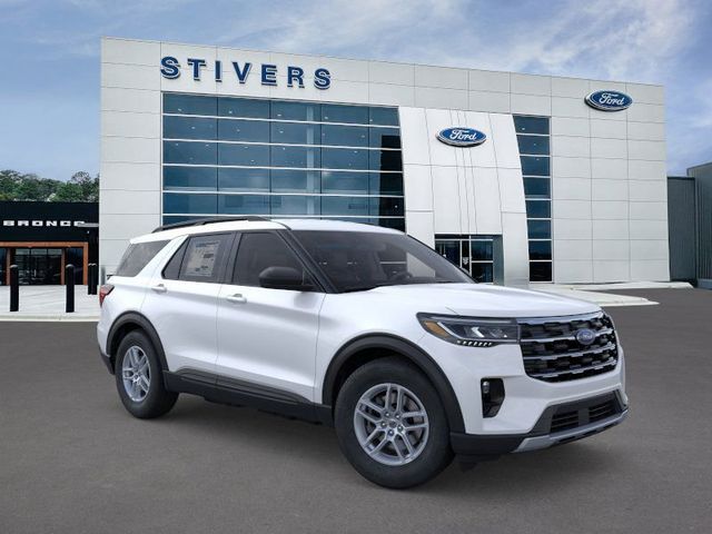 White Metallic 2026 Ford Explorer Active RWD SUV / Crossover Rear-Wheel Drive Automatic