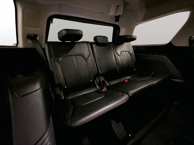 2019 Ford Expedition Platinum White at Luther Ford