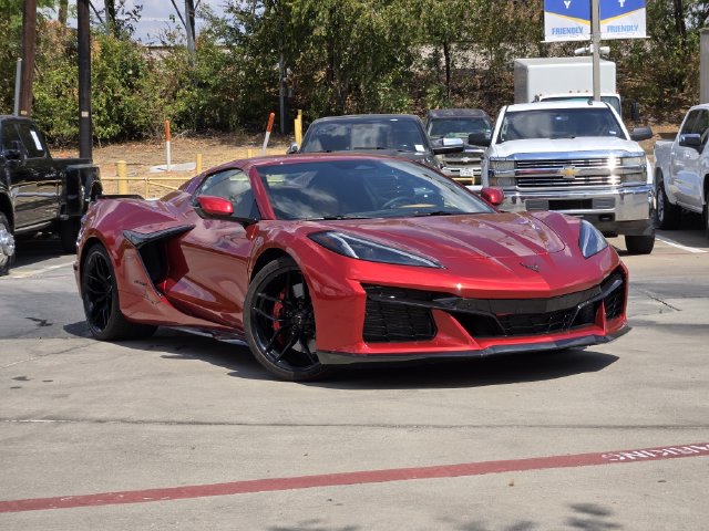 Red Mist Metallic Tintcoat 2026 Chevrolet Corvette Convertible Rear-Wheel Drive 8-Speed Dual Clutch