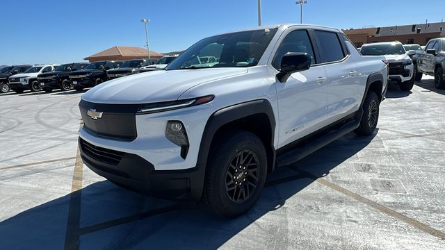 2024 Chevrolet Silverado EV Work Truck 7