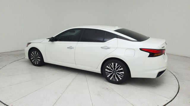 2024 Nissan Altima 2.5 SV - 2