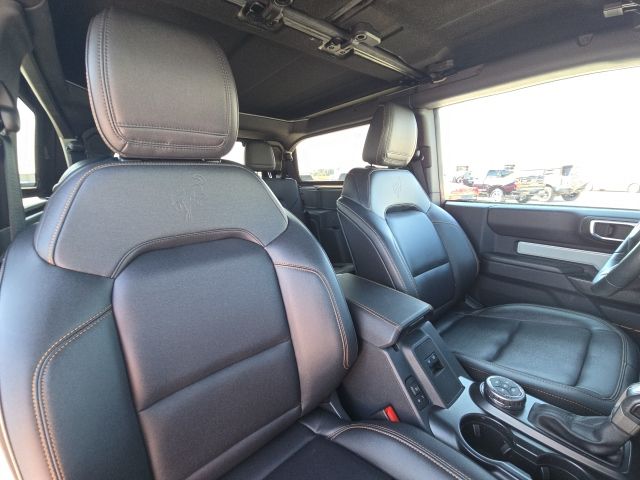 2024 Ford Bronco Badlands:B01908