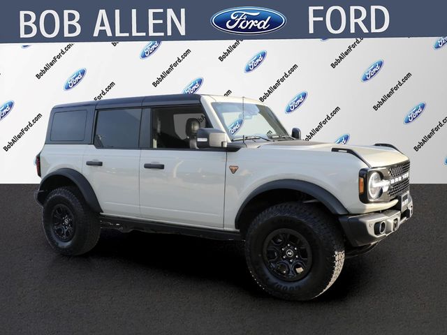 Used 2025 Ford Bronco 4-Door Badlands with VIN 1FMEE9BPXSLA56031 for sale in Kansas City
