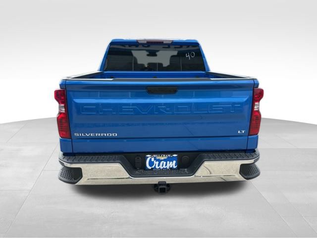 2025 Chevrolet Silverado 1500 LT photo