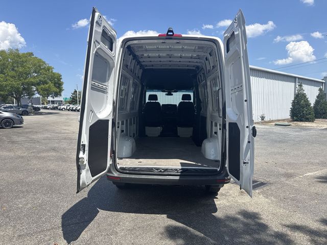 Used 2025 White Mercedes-Benz Cargo 144 WB image 12