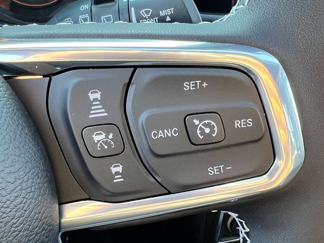 New 2025 Gray Jeep Sahara image 27