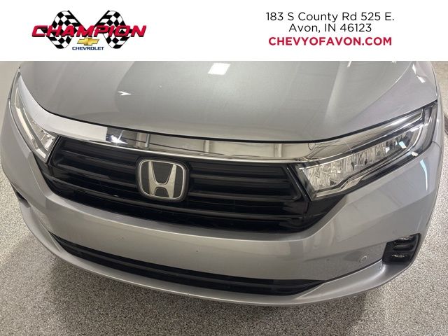 2024 Honda Odyssey Touring photo