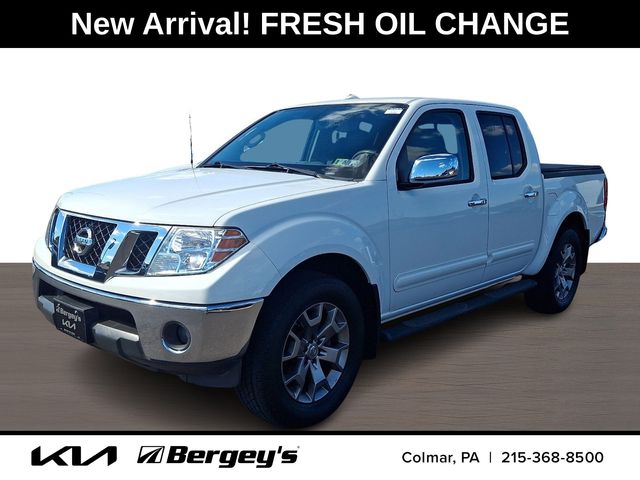 Glacier White 2016 Nissan Frontier Pickup Truck Four-Wheel Drive 5-Speed Automatic Overdrive