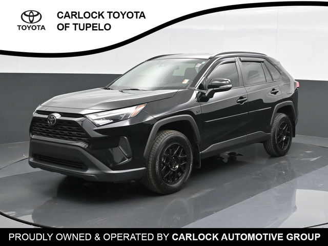 2022 Toyota RAV4 XLE 6