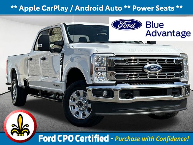 Oxford White 2024 Ford F-250 Super Duty Pickup Truck Four-Wheel Drive Automatic