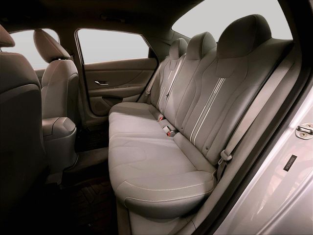 2023 Hyundai Elantra SEL Silver at Bob Ruth Ford