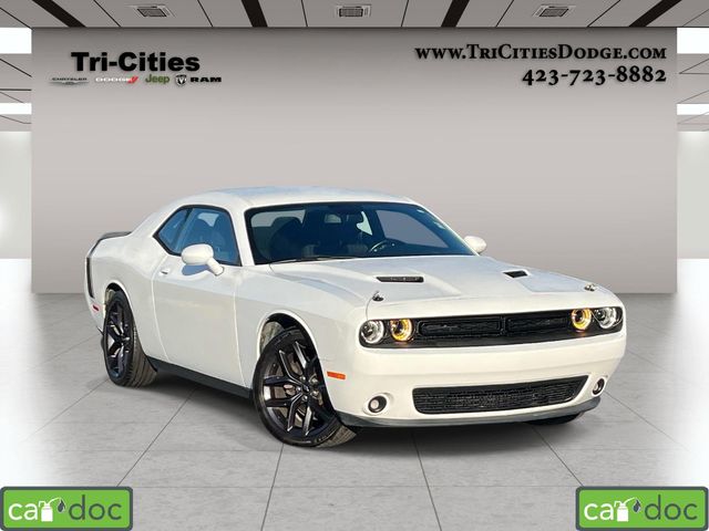 White Knuckle Clearcoat 2019 Dodge Challenger SXT RWD Coupe Rear-Wheel Drive 8-Speed Automatic