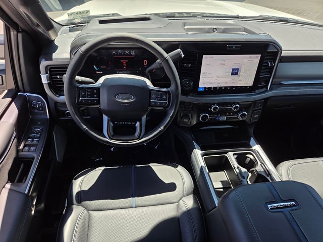 2026 Ford F-350 Super Duty Platinum - Photo 8