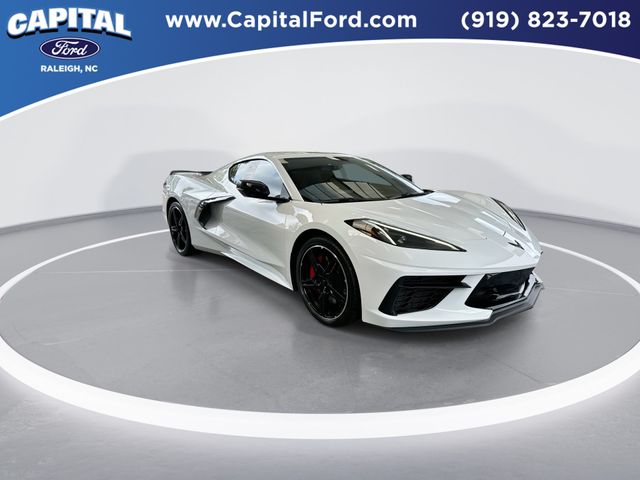 Used 2023 White Chevrolet Stingray image 2