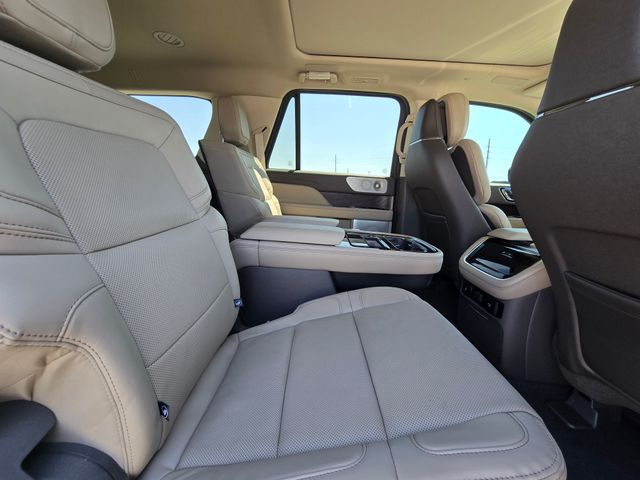 2024 LINCOLN Navigator L Reserve:168809A