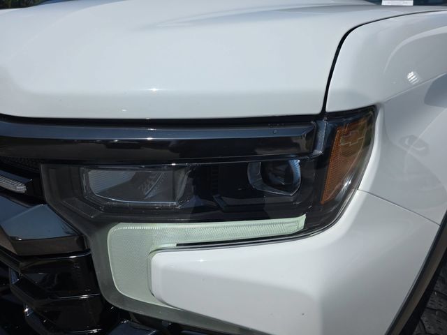 Used 2023 Summit White Chevrolet ZR2 image 32