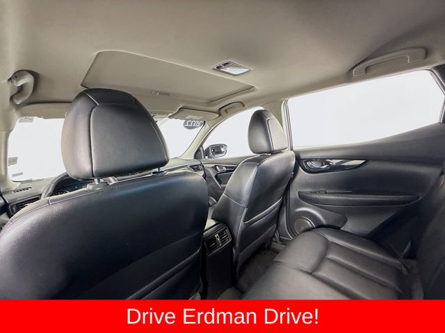 Used 2022 Nissan Rogue Sport SUV