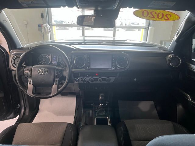 2020 Toyota Tacoma TRD Sport photo