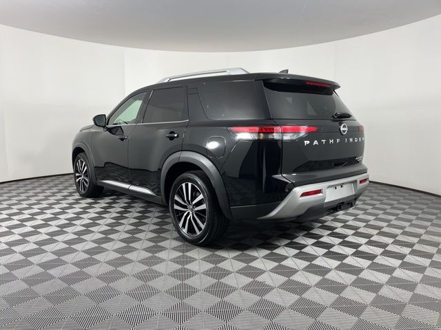 2023 Nissan Pathfinder Platinum 7