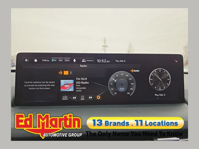 Alta White 2022 Genesis GV70 2.5T AWD SUV / Crossover All-Wheel Drive 8-Speed Automatic