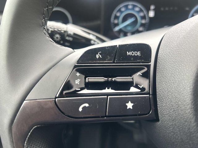 2025 Hyundai Elantra Hybrid - Image 16