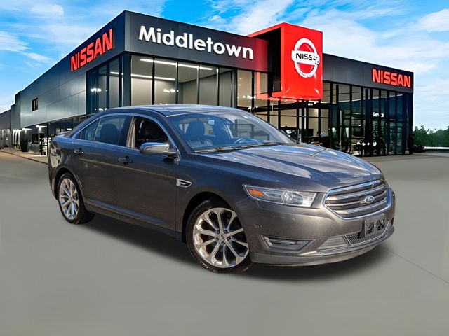 2016 Ford Taurus Limited's photo