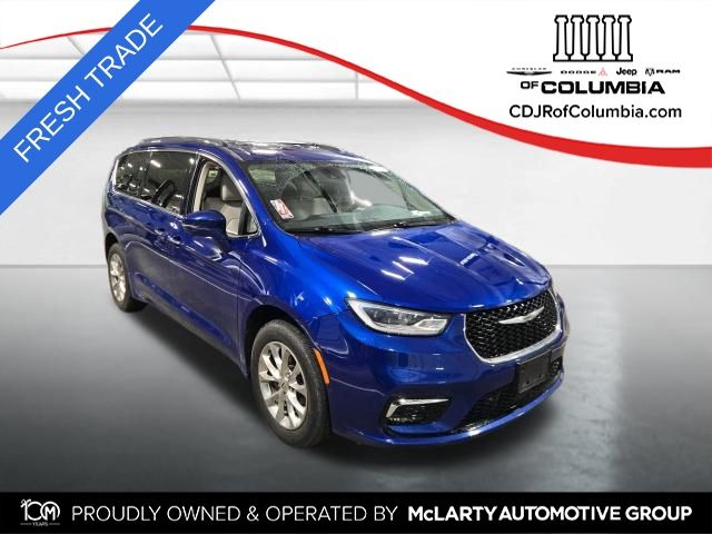 Ocean Blue Metallic 2021 Chrysler Pacifica Minivan All-Wheel Drive 9-Speed Automatic