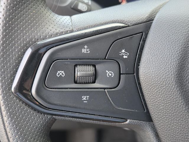 Used 2024 Chevrolet Trax SUV