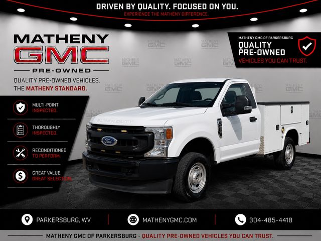 Oxford White 2022 Ford F-250 Super Duty Pickup Truck Four-Wheel Drive 6-Speed Automatic