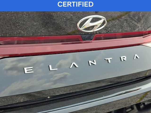 Used 2023 Hyundai Elantra Sedan
