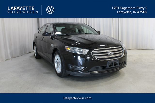 2018 Ford Taurus SEL