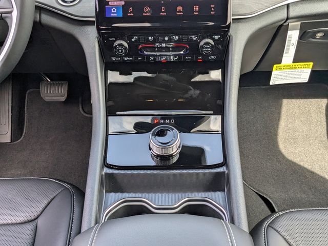 2025 Jeep Grand Cherokee Limited 4x2