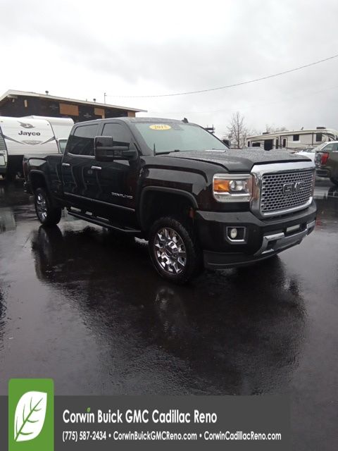 2015 GMC Sierra 2500HD Denali 23