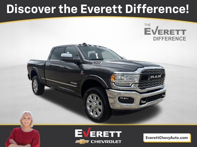 Gray (Granite Crystal Metallic Clearcoat) 2022 RAM 3500 Limited Crew Cab 4WD Pickup Truck Four-Wheel Drive 6-Speed Automatic