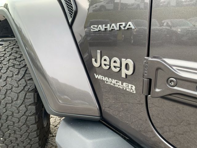 2021 Jeep Wrangler Unlimited Sahara 37