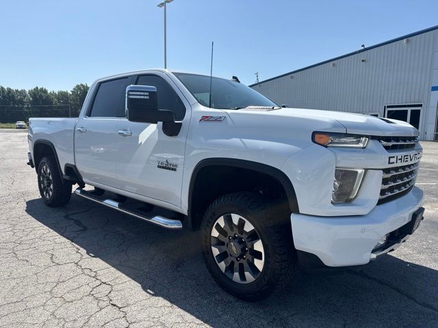 Summit White 2021 Chevrolet Silverado 2500HD Pickup Truck Four-Wheel Drive Automatic