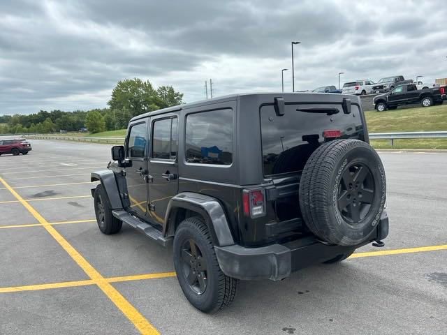 2017 Jeep Wrangler Unlimited Sahara 4