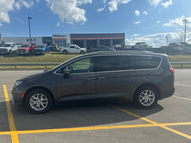 2021 Chrysler Pacifica Touring L 2