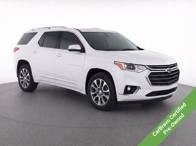 White (Iridescent Pearl Tricoat) 2020 Chevrolet Traverse SUV / Crossover Four-Wheel Drive 9-Speed Automatic