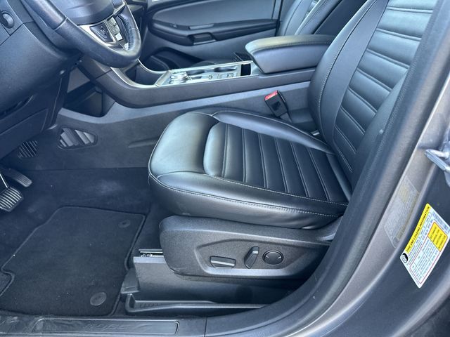 Used 2022 Gray Ford SEL image 13