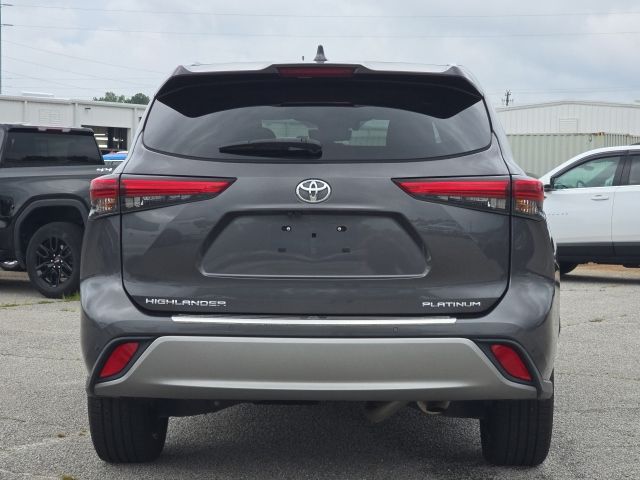 2023 Toyota Highlander Platinum:169299A