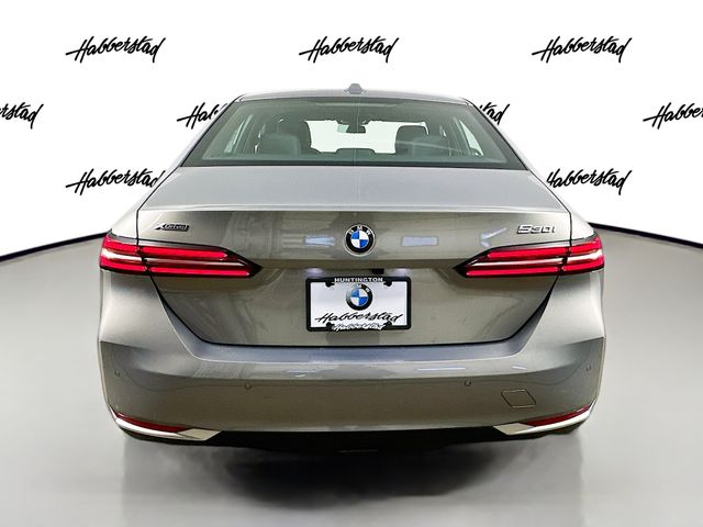 2025 BMW 5 Series 530i xDrive 6