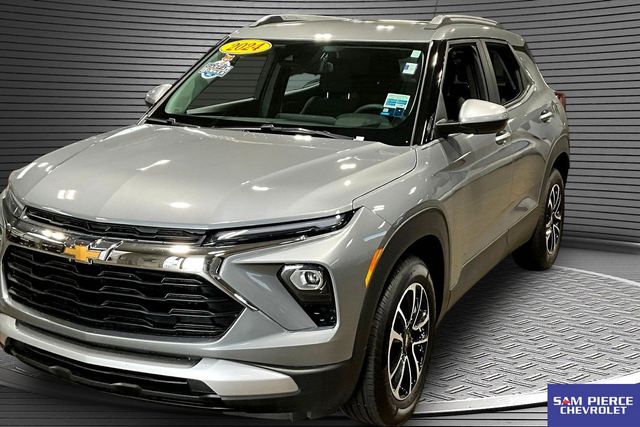 Sterling Gray Metallic 2024 Chevrolet Trailblazer SUV / Crossover Front-Wheel Drive Continuously Variable Transmission