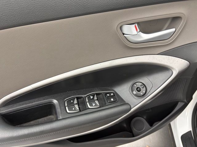 2015 Frost White Pearl Hyundai Santa Fe Sport Base FWD SUV