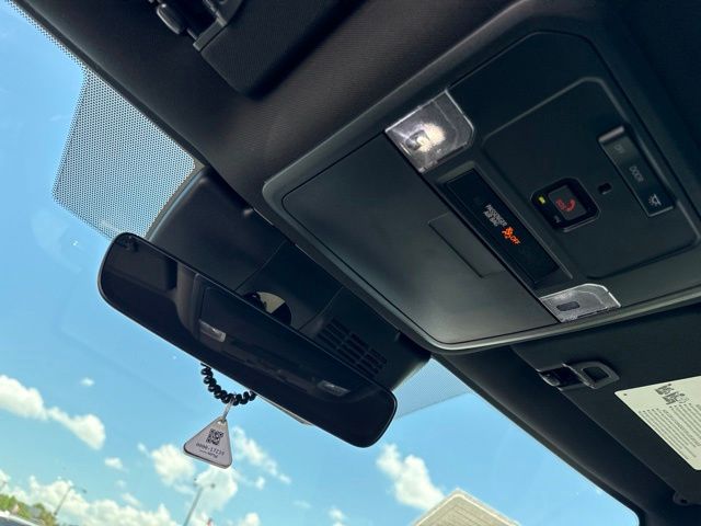2025 Toyota Tacoma TRD Sport - Photo 19
