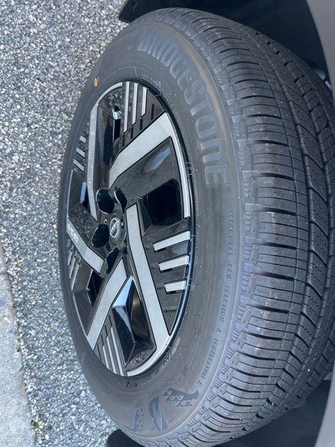 New 2026 White Nissan SV image 28